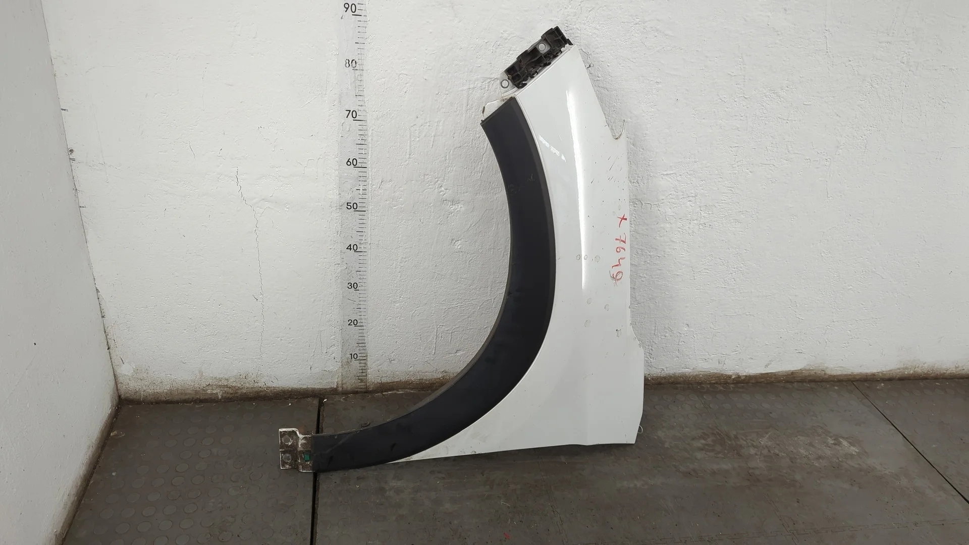 Крыло Hyundai Tucson 3 2015-2021 Джип (5-дверный) КПП 6-ст.мех.(МКПП) G4FD Бензин 1.6 л GDI