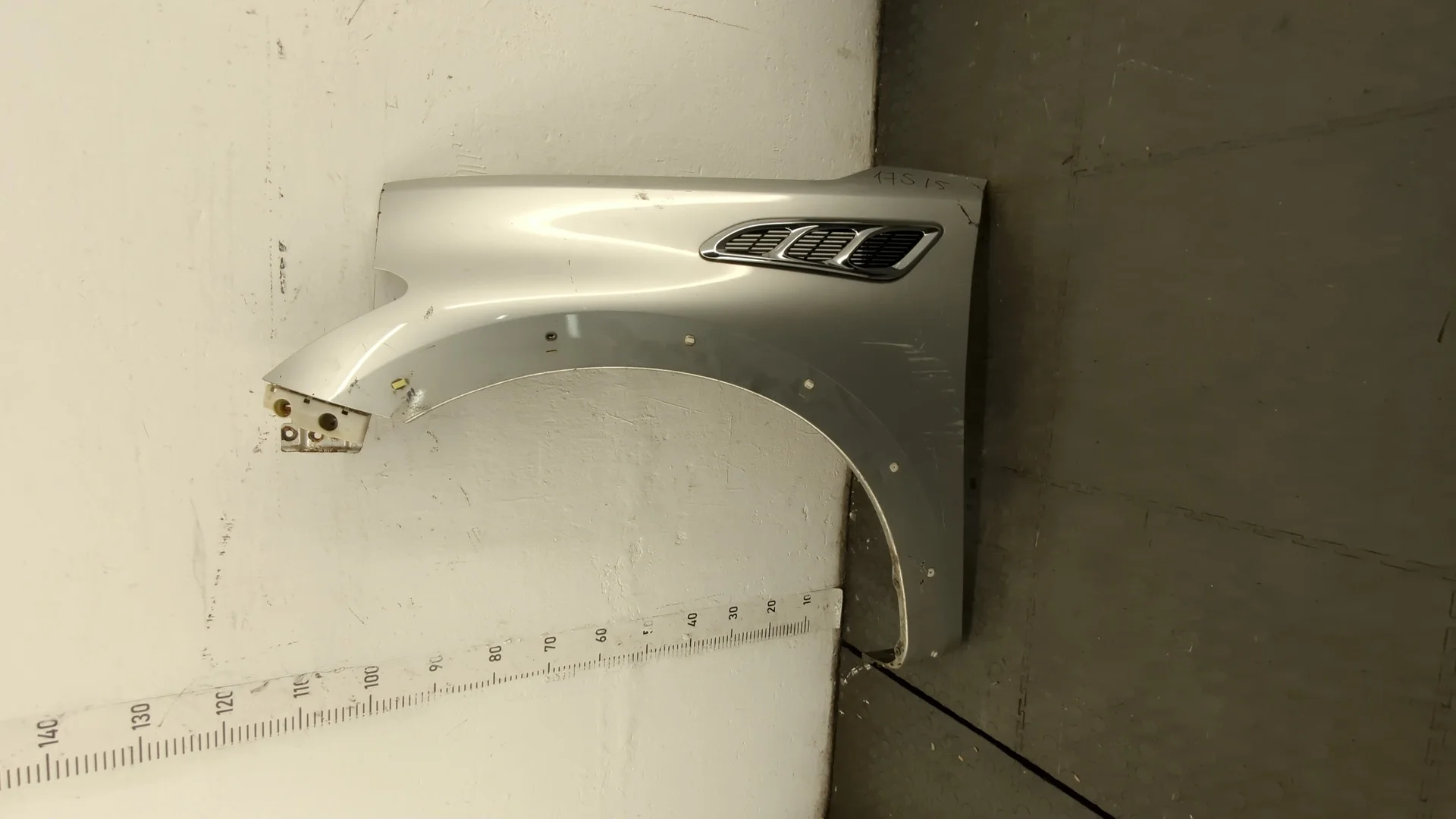 Крыло Infiniti QX56 2010-2013 Джип (5-дверный) КПП автомат 4х4 (АКПП) VK56VD Бензин 5.6 л Инжектор