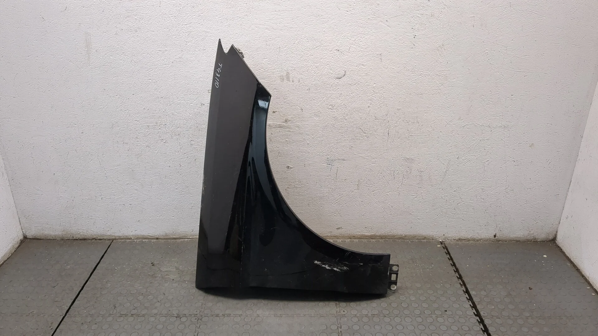 Крыло Mercedes-Benz ML W166 2011-2015 Джип (5-дверный) КПП автомат 4х4 (АКПП) OM 651.960 Дизель 2.1 л CDI