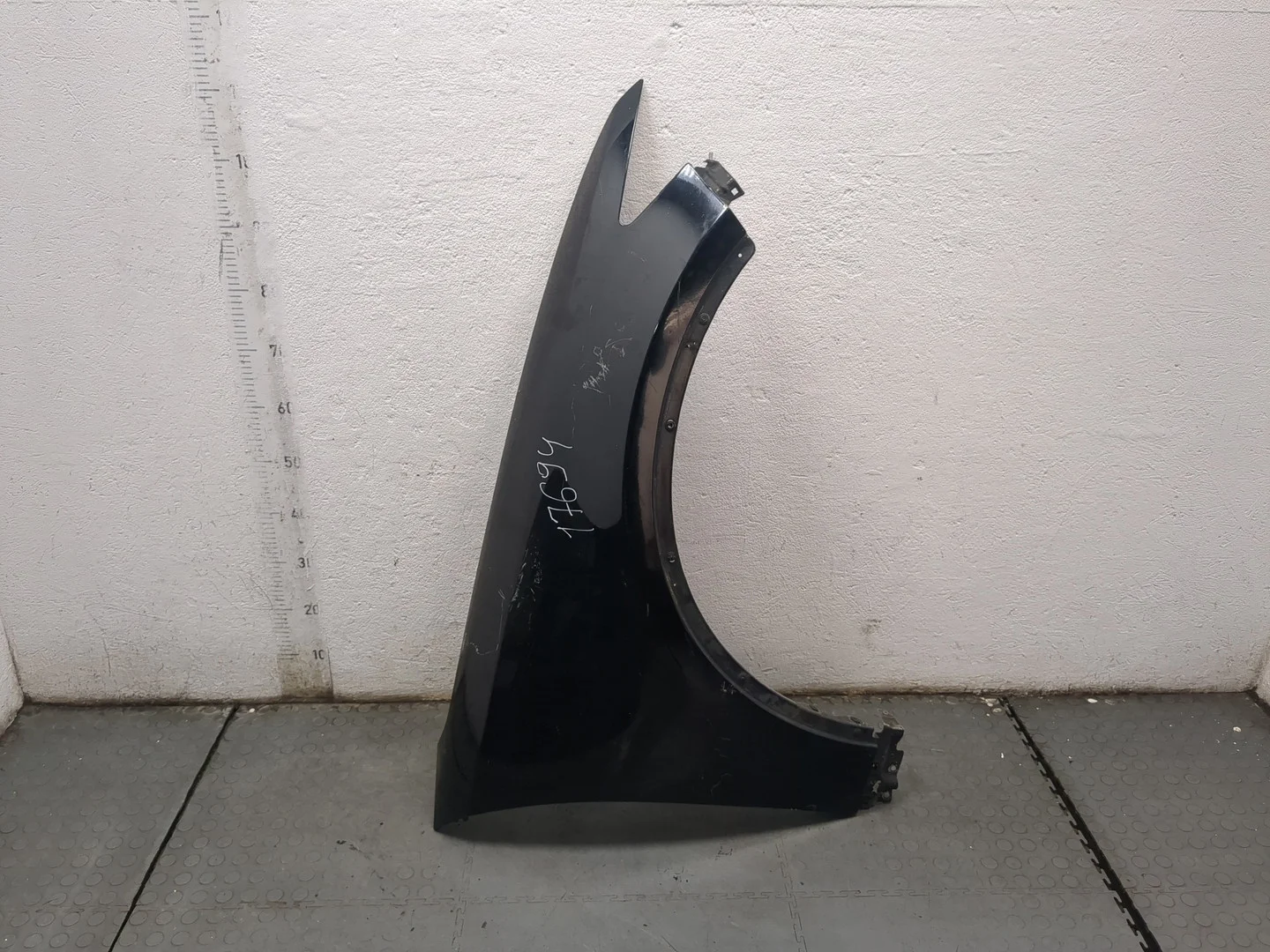 Крыло Infiniti FX 2002-2009 Джип (5-дверный) КПП автомат 4х4 (АКПП) VQ35DE Бензин 3.5 л Инжектор