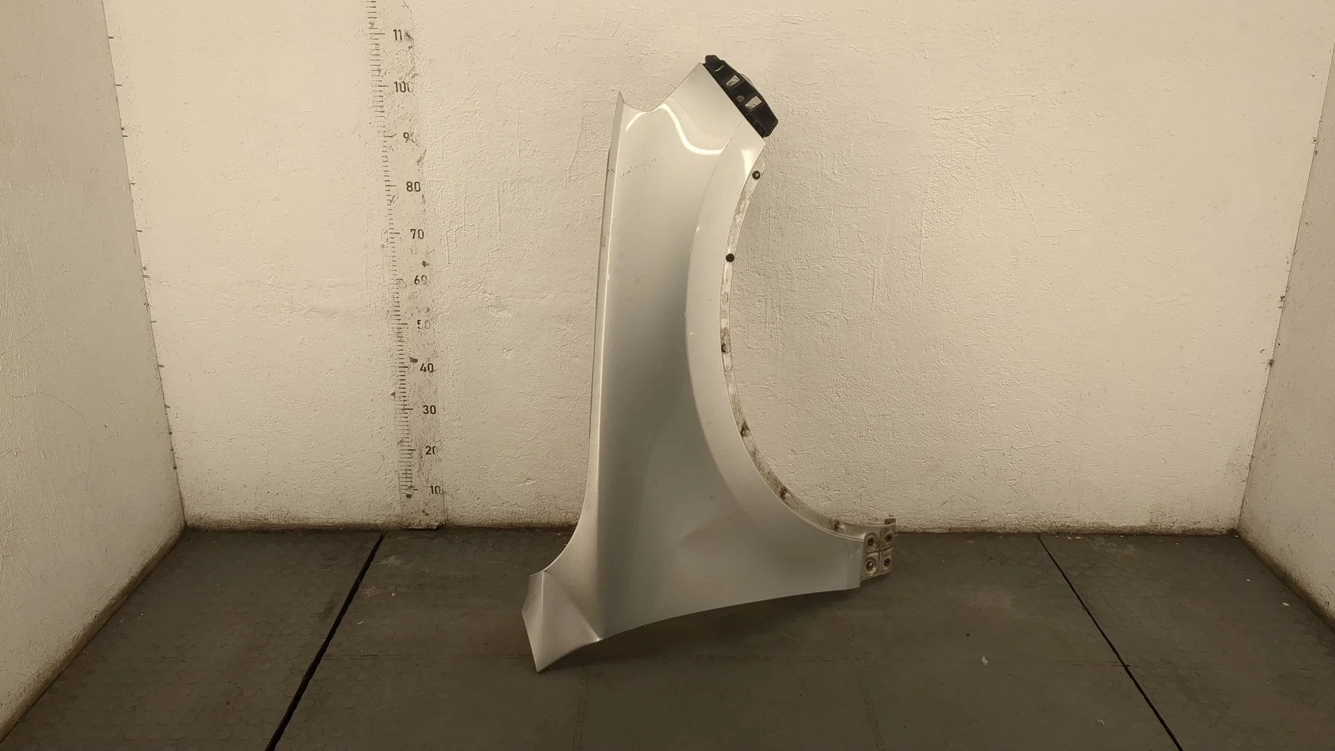 Крыло Volkswagen Touareg 2010-2014 Джип (5-дверный) КПП автомат 4х4 (АКПП) CATA Дизель 3 л TDI