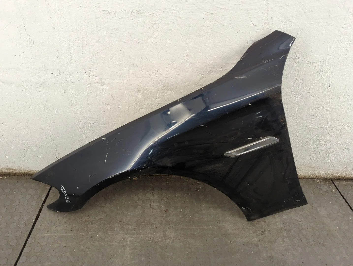 Крыло BMW 5 F10 2010-2017 Седан КПП 6-ст.мех.(МКПП) B47D20A Дизель 2 л Турбо