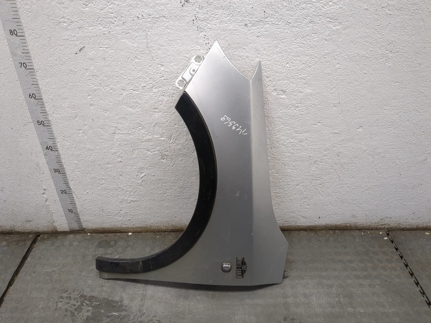 Крыло Skoda Fabia 2007-2014 Хэтчбэк 5 дв. КПП 5-ст.мех.(МКПП) CBZB Бензин 1.2 л TSI