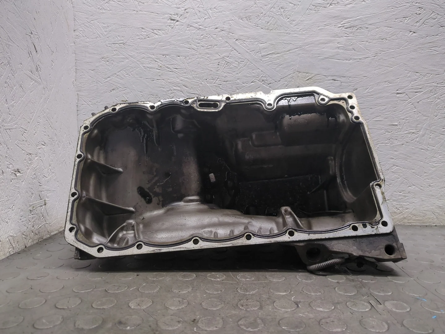 Поддон BMW X3 E83 2003-2010 Джип (5-дверный) КПП автомат 4х4 (АКПП) N47D20A Дизель 2 л Турбо