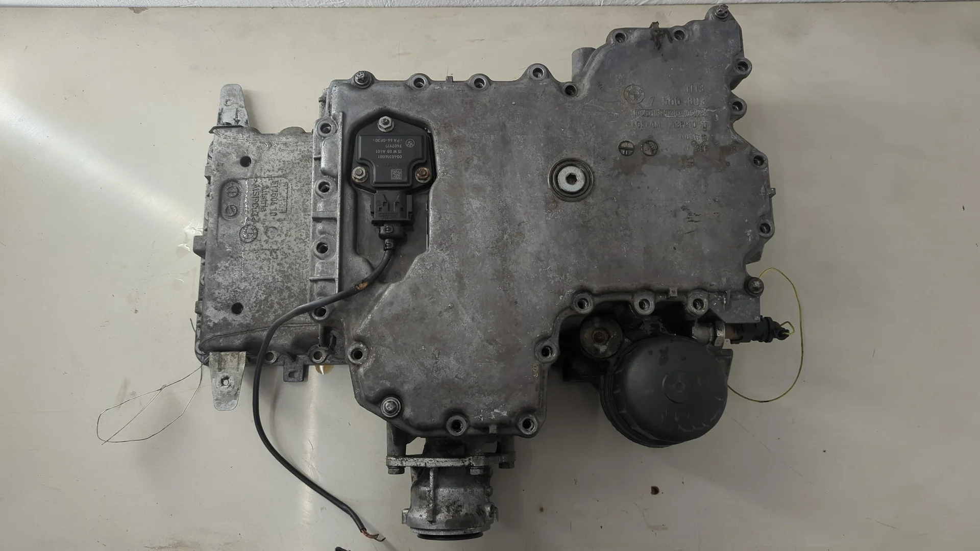 Поддон BMW X6 E71 2007-2014 Джип (5-дверный) КПП автомат 4х4 (АКПП) N63B44A Бензин 4.4 л Турбо-инжектор