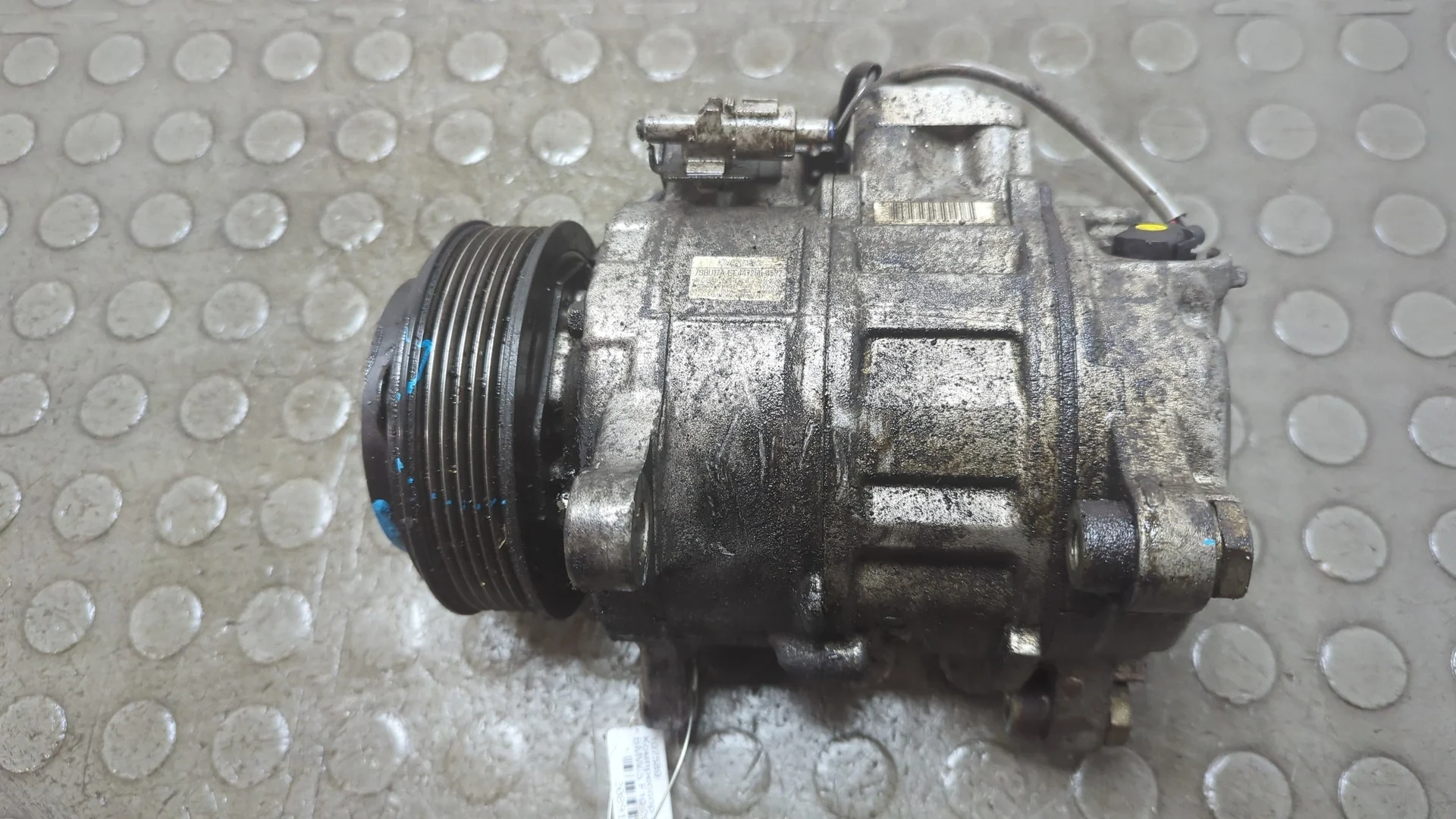 Компрессор кондиционера BMW 5 F10 2010-2017 Седан КПП автомат 4х4 (АКПП) N20B20A Бензин 2 л Турбо-инжектор