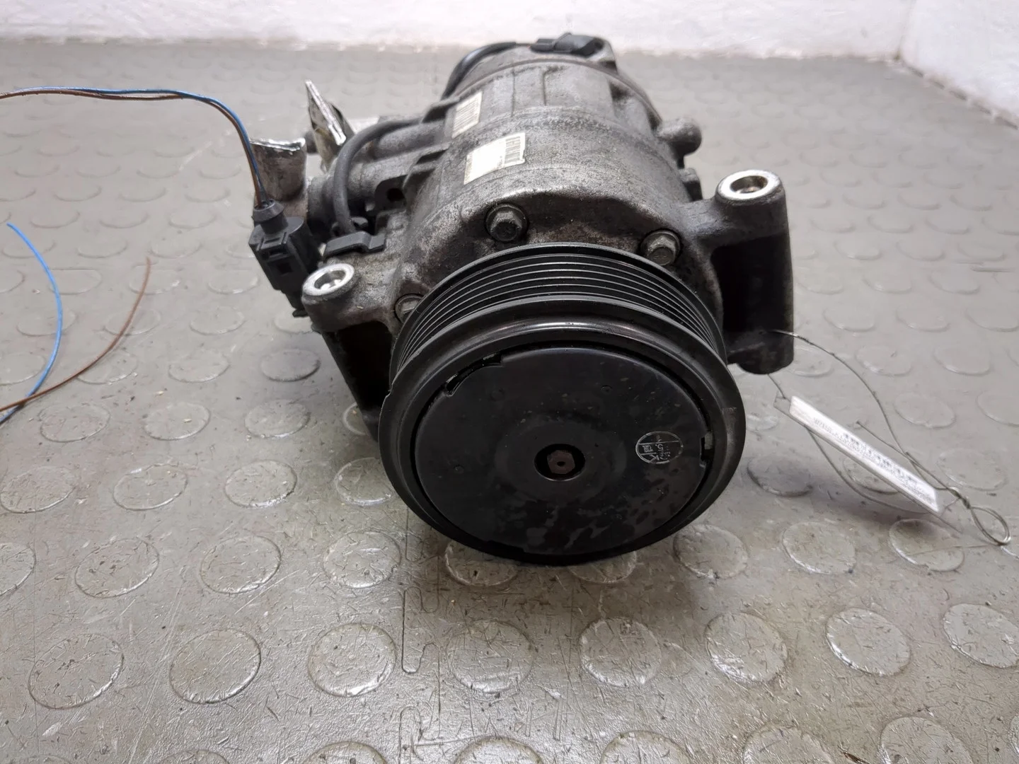 Компрессор кондиционера Audi A6 (C6) 2004-2011 Универсал КПП 6-ст.мех 4х4 (МКПП) ASB Дизель 3 л TDI