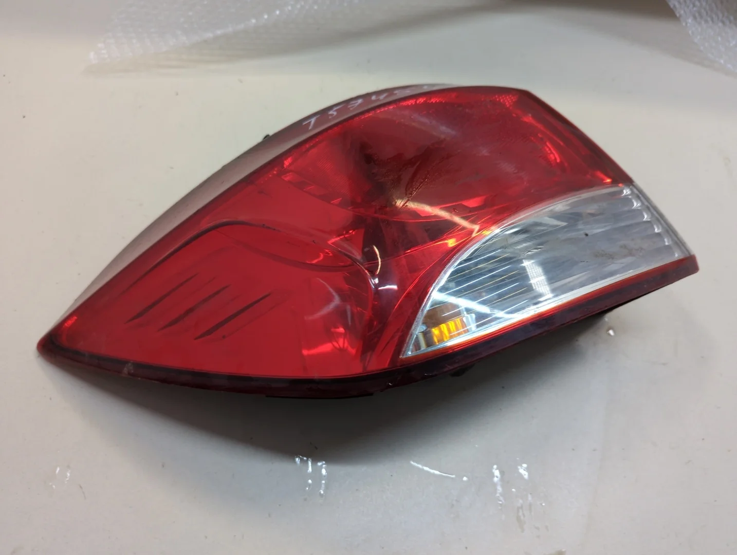 Фонарь (задний) Chevrolet Cruze 2009-2015 Универсал КПП 5-ст.мех.(МКПП) F16D4 Бензин 1.6 л Инжектор