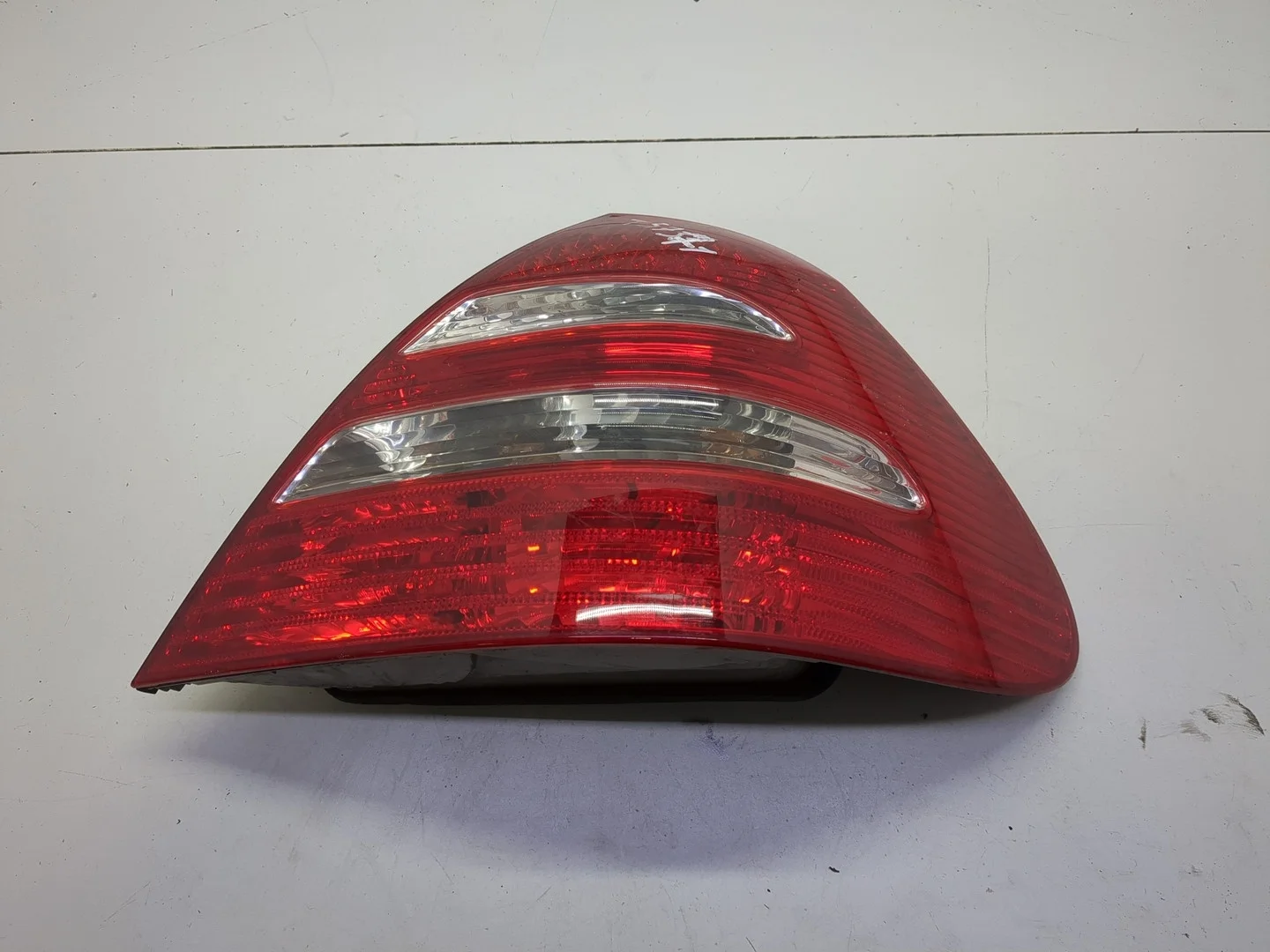 Фонарь (задний) Mercedes-Benz E-Class W211 2002-2009 Седан КПП автомат (АКПП) OM 642.920 Дизель 3 л CDI