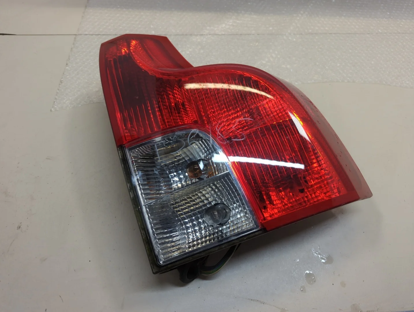 Фонарь (задний) Volvo XC90 2002-2014 Джип (5-дверный) КПП автомат 4х4 (АКПП) D5244T4 Дизель 2.4 л Турбо