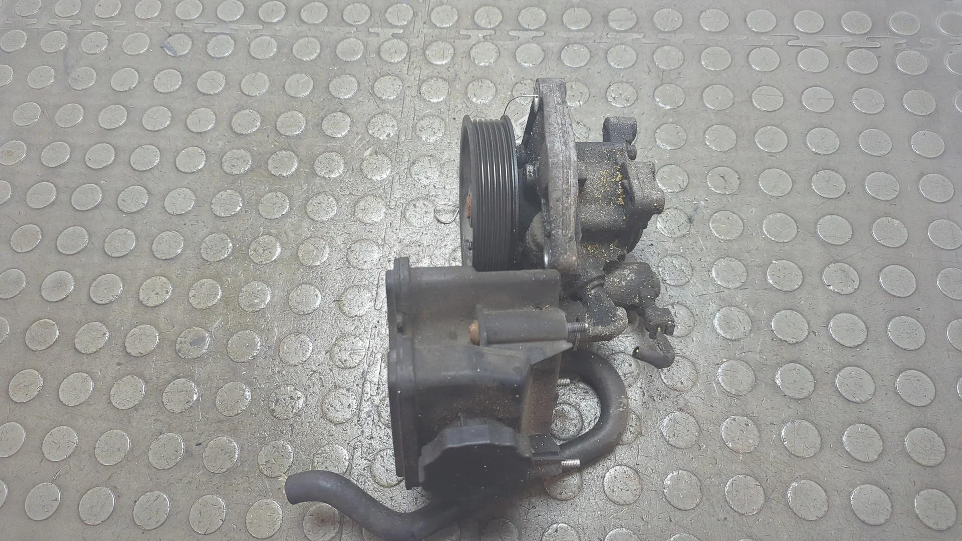 Насос гидроусилителя руля (ГУР) Mercedes-Benz E W212 2009-2016 Седан КПП автомат 4х4 (АКПП) M272.977 Бензин 3.5 л Инжектор