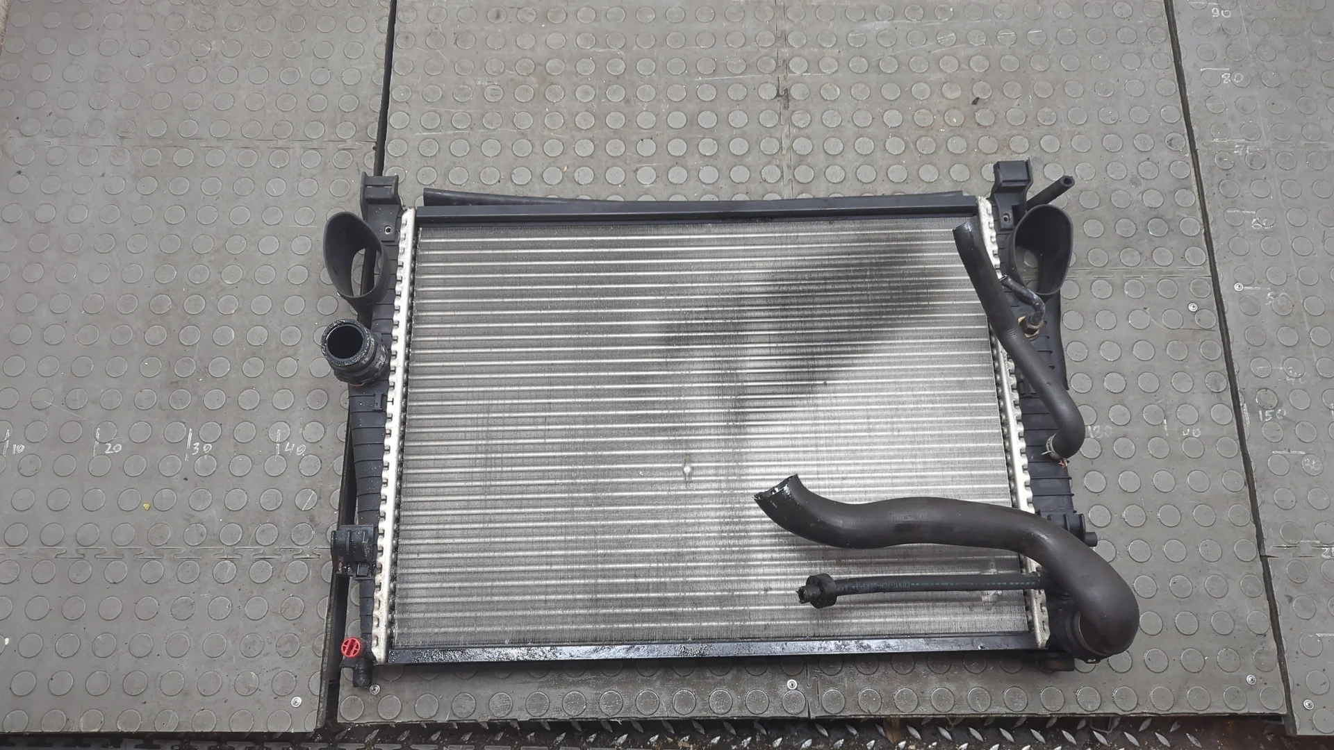 Радиатор охлаждения двигателя Mercedes-Benz S W220 1998-2006 Седан КПП автомат (АКПП) M112.944 Бензин 3.2 л Инжектор