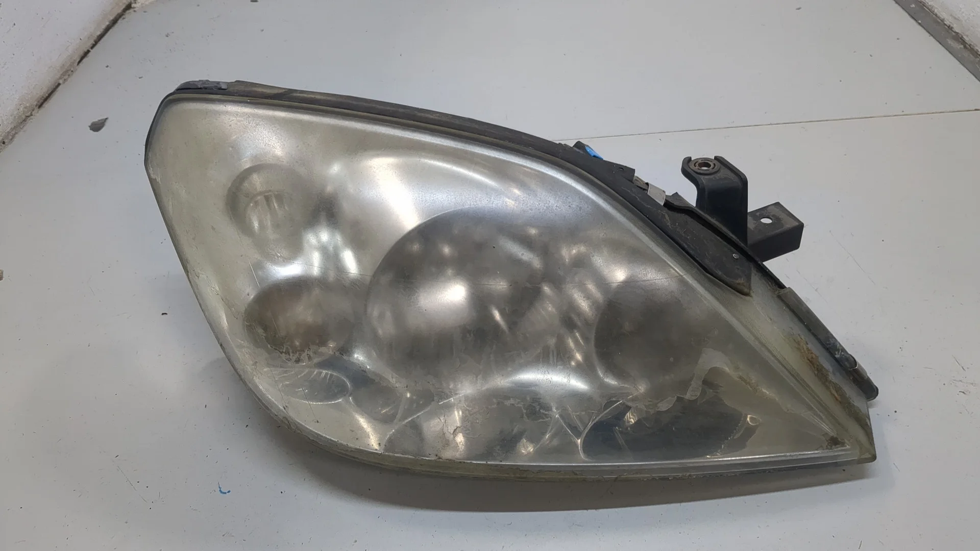 Фара (передняя) Nissan Primera P12 2002-2008 Универсал КПП 6-ст.мех.(МКПП) YD22DDT Дизель 2.2 л DCI