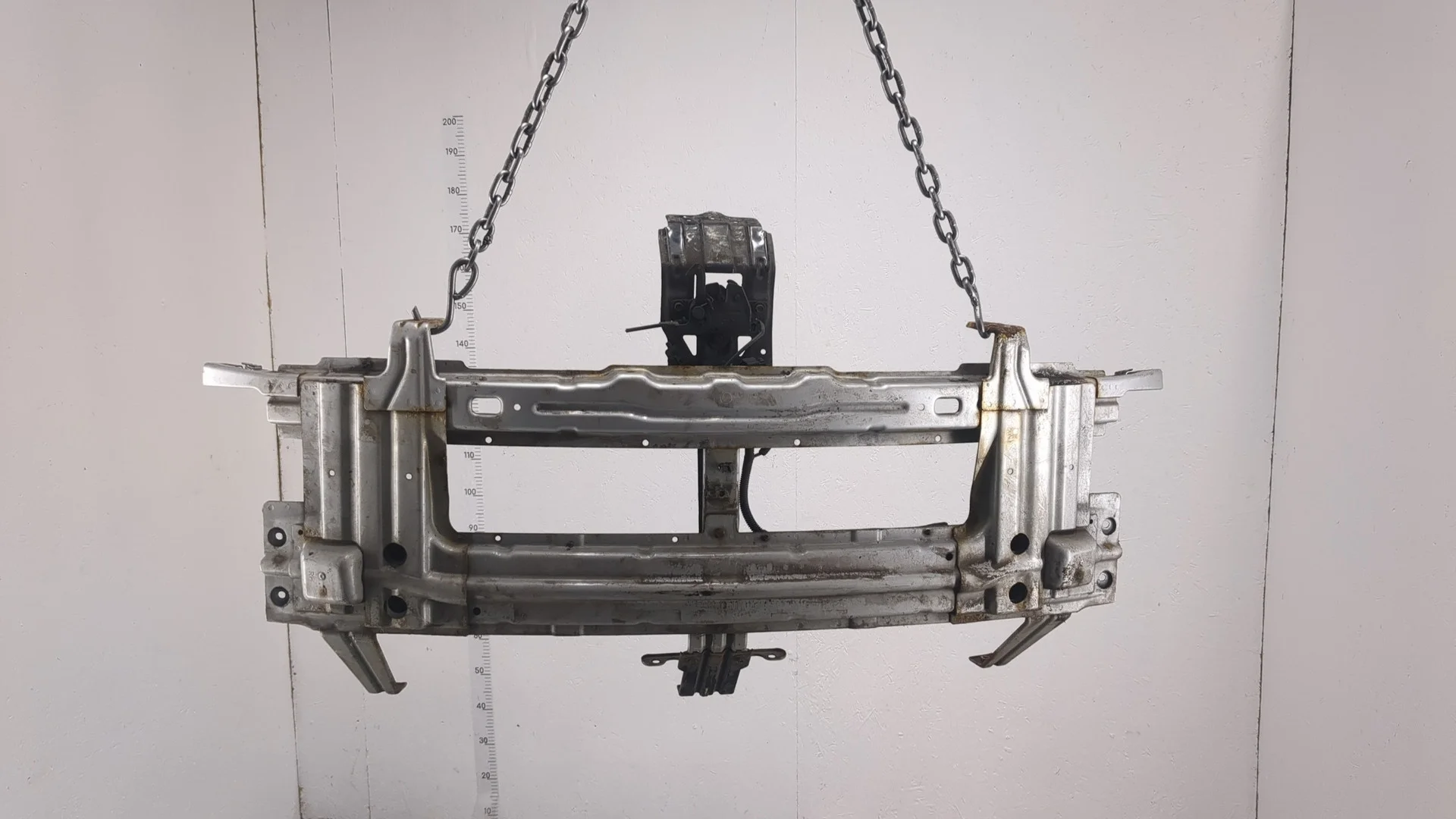 Усилитель бампера Opel Antara 2006-2015 Джип (5-дверный) КПП автомат 4х4 (АКПП) A22DM Дизель 2.2 л