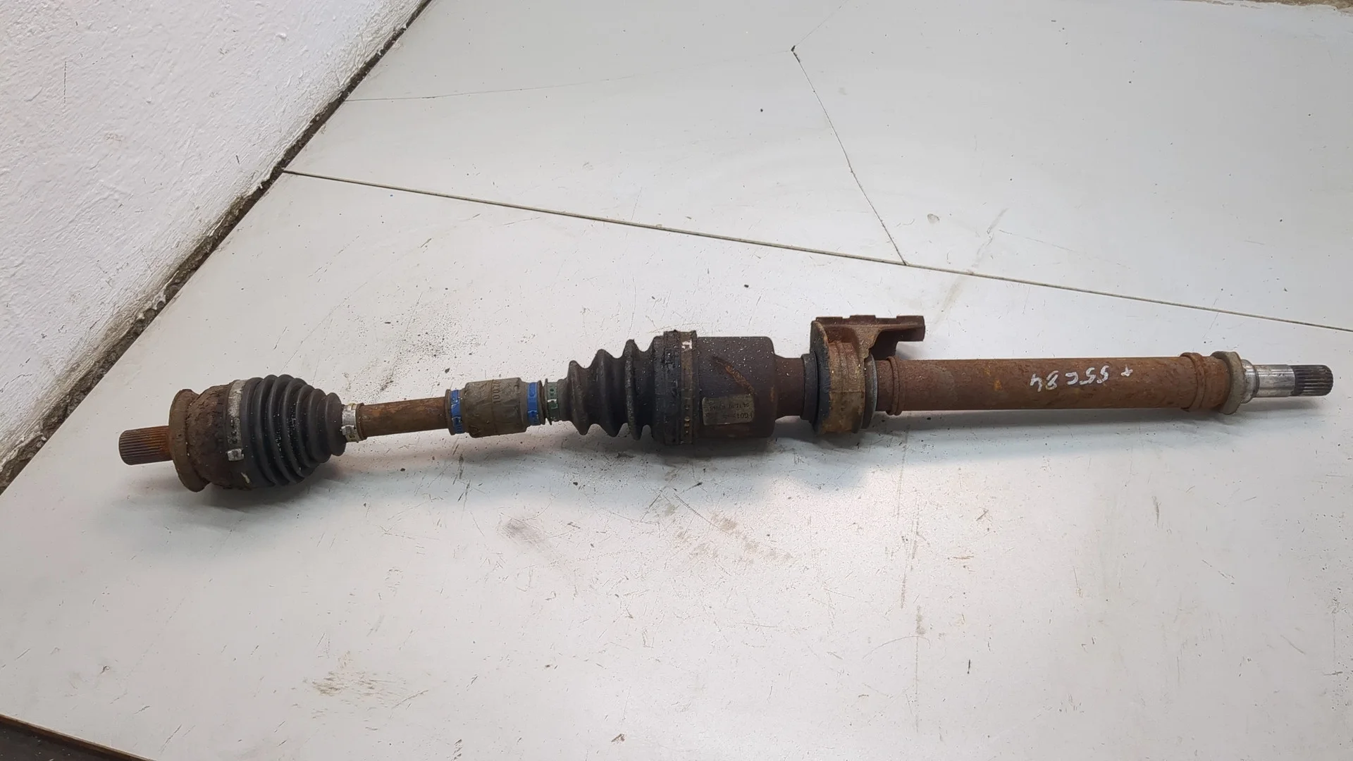 Полуось (приводной вал, шрус) Mazda Mazda3 BK 2003-2009 Хэтчбэк 5 дв. КПП 5-ст.мех.(МКПП) ZJ Бензин 1.4 л Инжектор