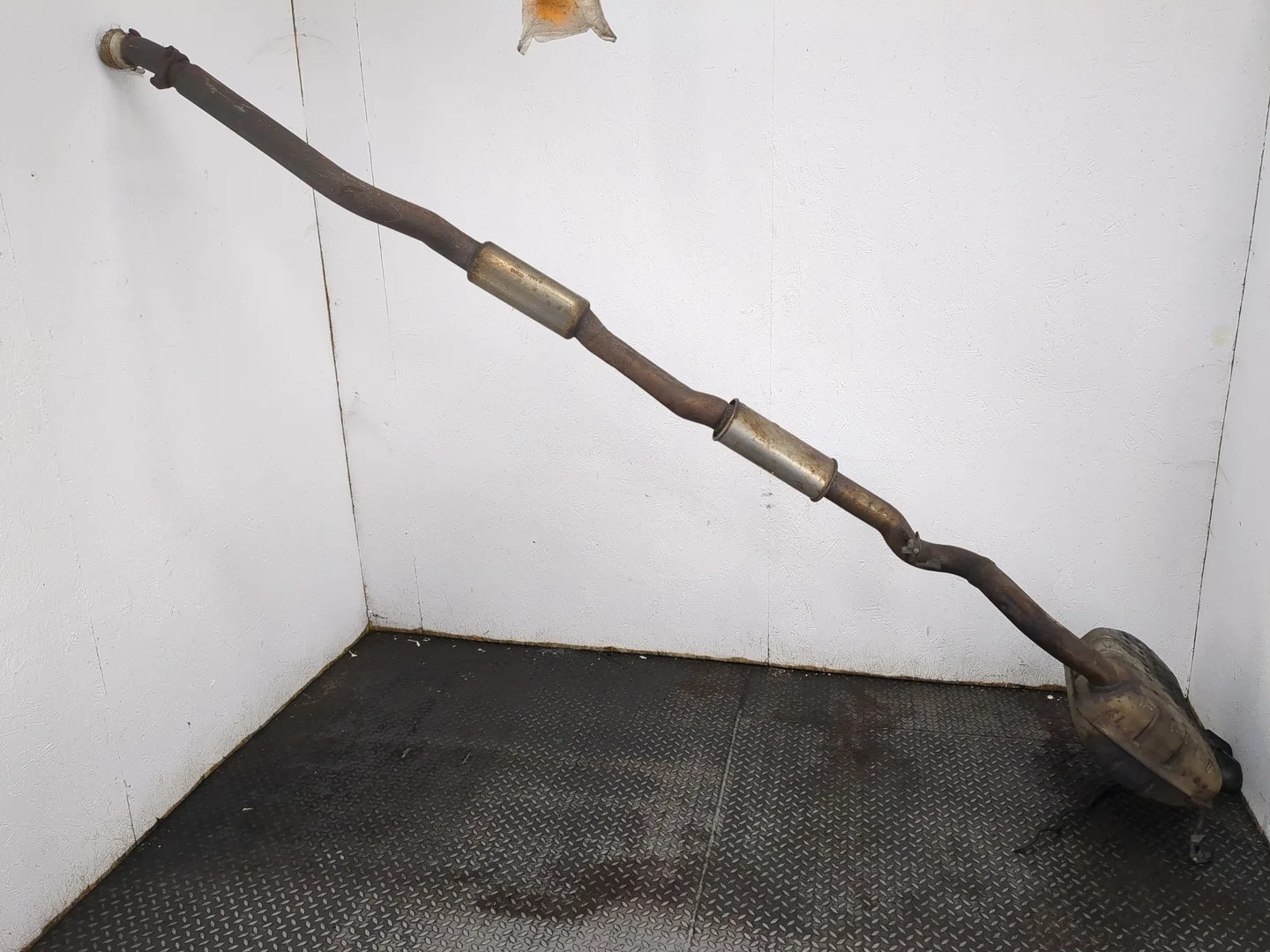 Глушитель BMW X1 (E84) 2009-2015 Джип (5-дверный) КПП автомат 4х4 (АКПП) N20B20A Бензин 2 л Турбо-инжектор