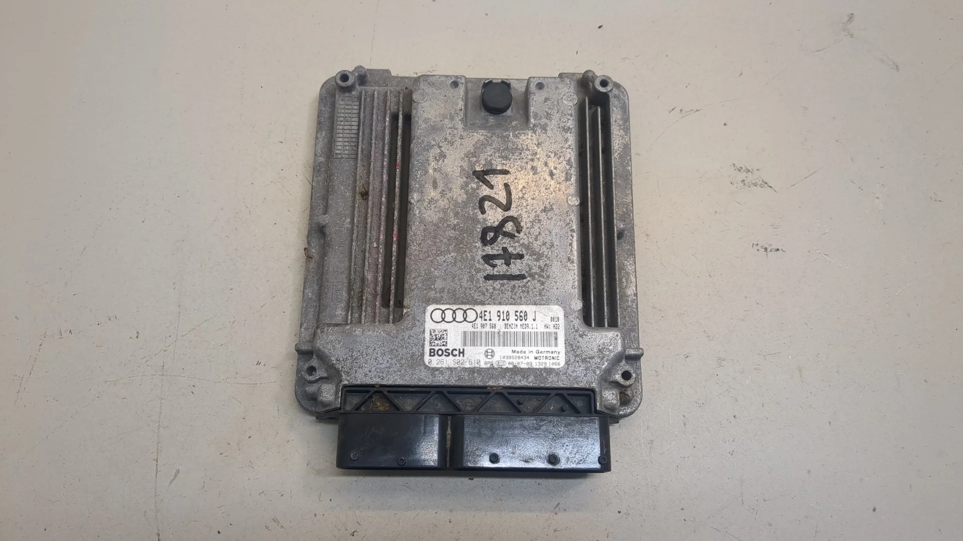 Блок управления двигателем Audi A8 (D3) 2002-2010 Седан КПП автомат 4х4 (АКПП) BVJ Бензин 4.2 л FSI