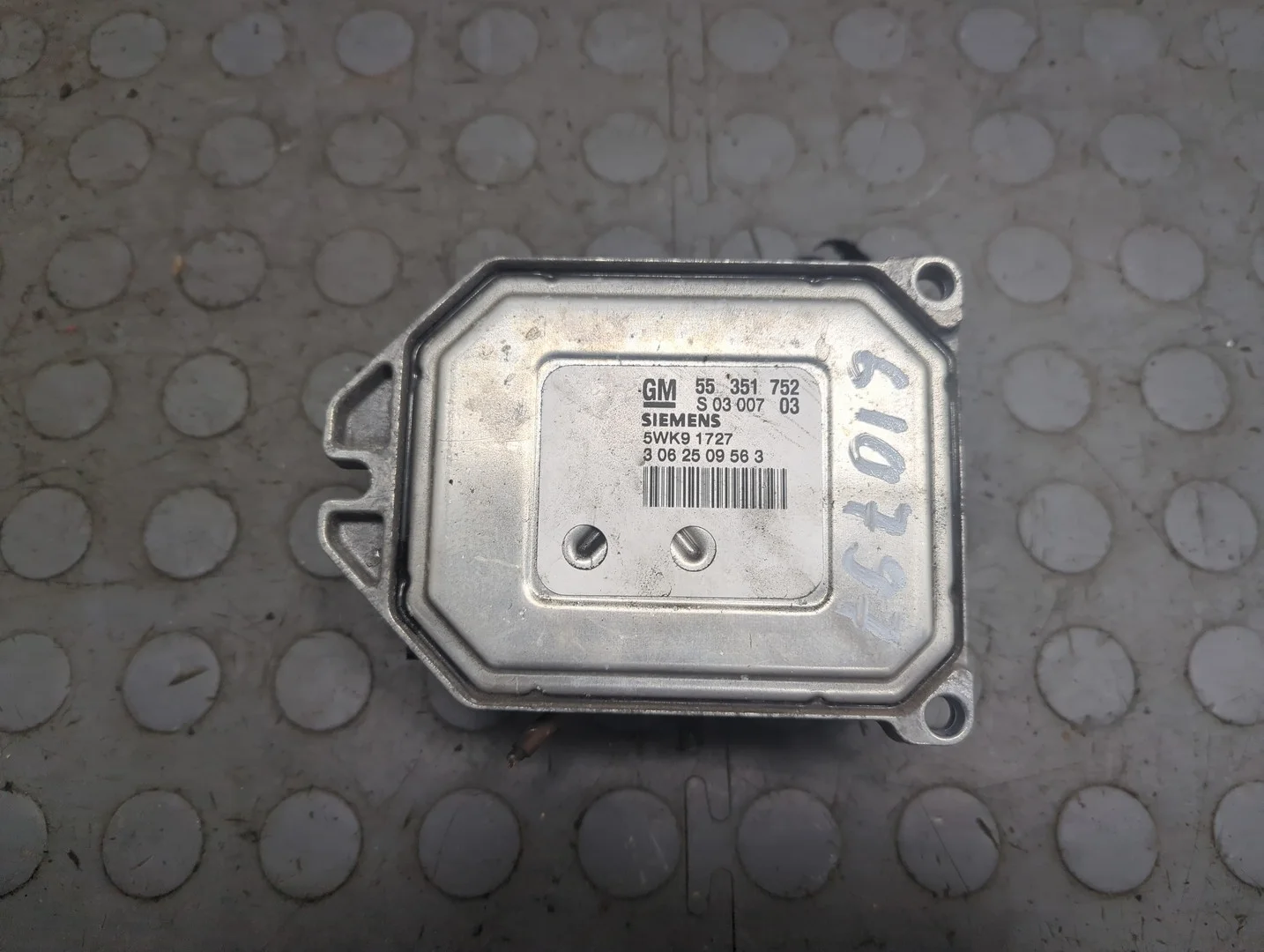 Блок управления двигателем Opel Zafira A 1999-2005 Минивэн КПП 5-ст.мех.(МКПП) Z18XE Бензин 1.8 л Инжектор