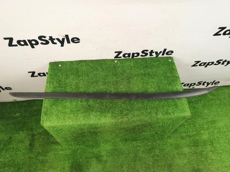 Молдинг лобового стекла Ford Focus 3 2014