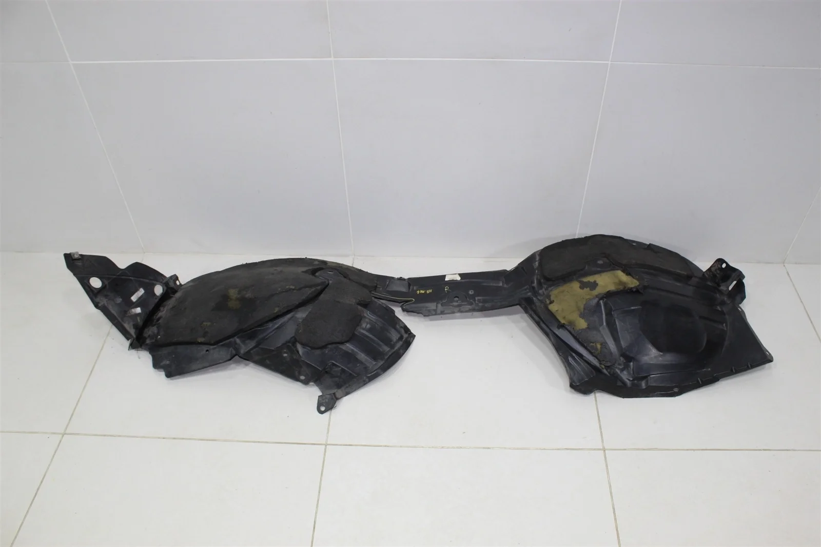 Подкрылок NISSAN QASHQAI 2011 63840BR20A J10, передний правый