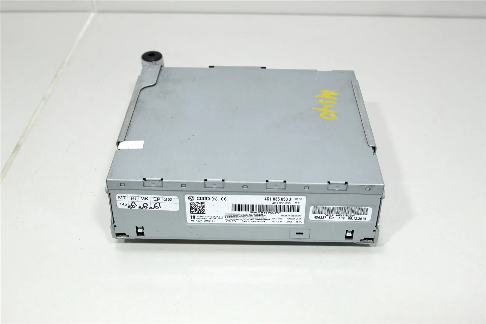 Магнитола VOLKSWAGEN TOUAREG 2014 4G1035053J FL/NF