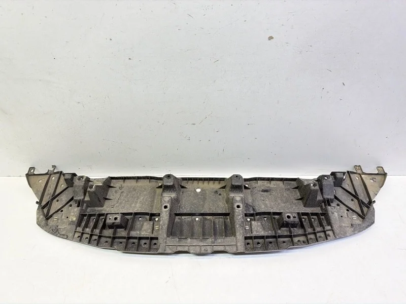 Пыльник бампера Lexus NX200T 2014-2021