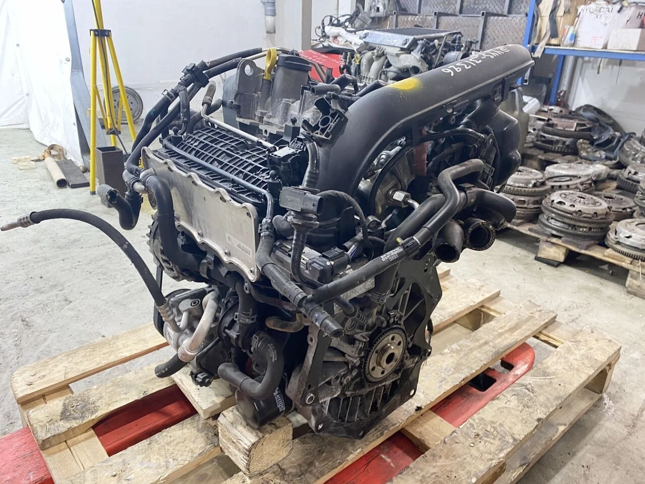 Двигатель CZC на Volkswagen Tiguan 1.4 л 125 л/с В сборе тестированный