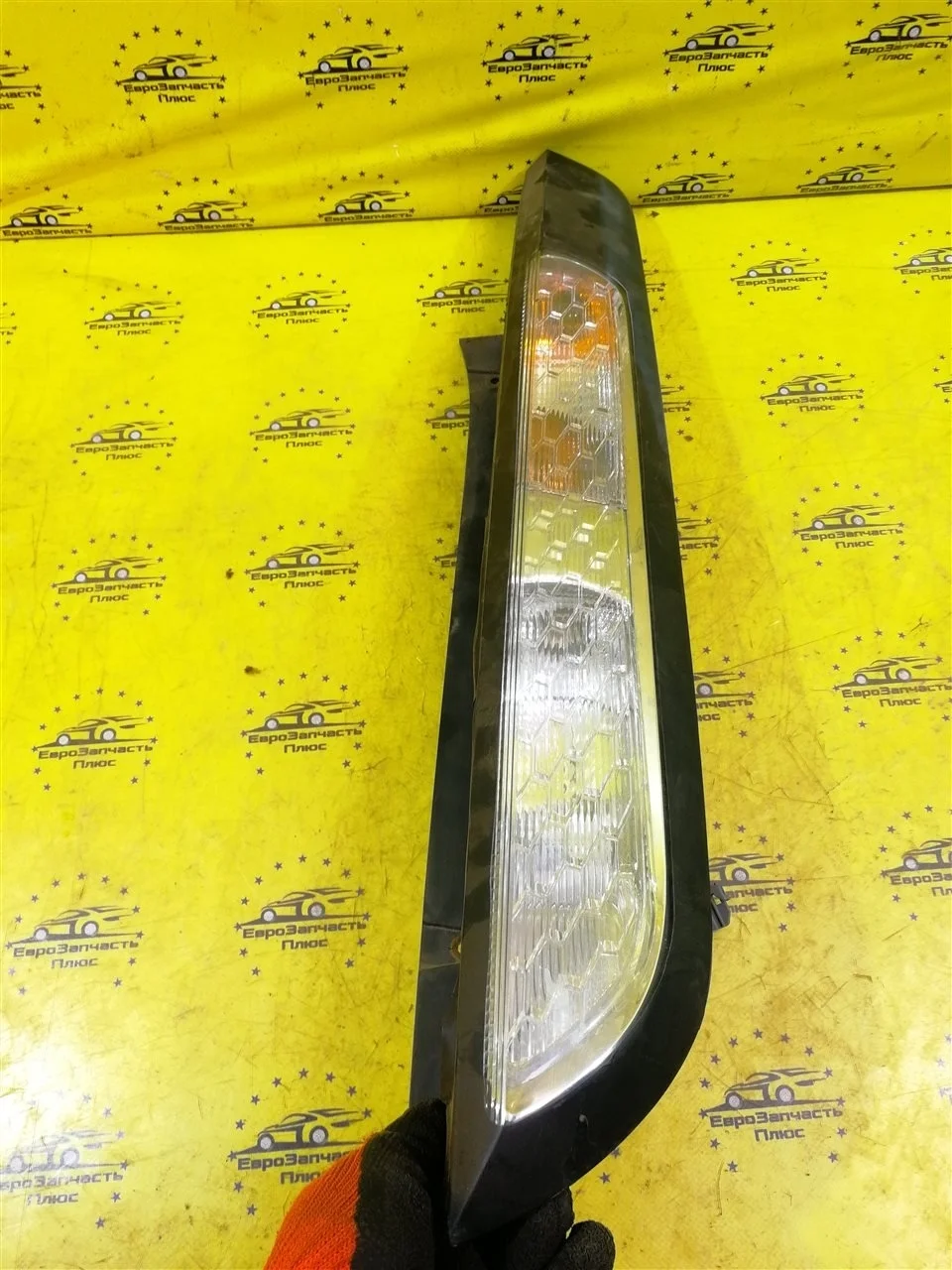 Фонарь Ford Focus 1520757 2, задний правый