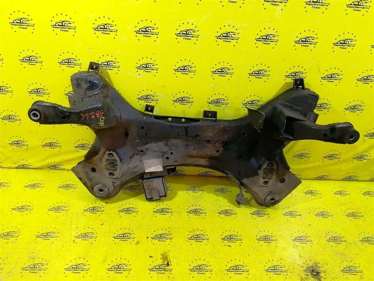 Подрамник Kia Sorento 2 624052P401 XM, передний