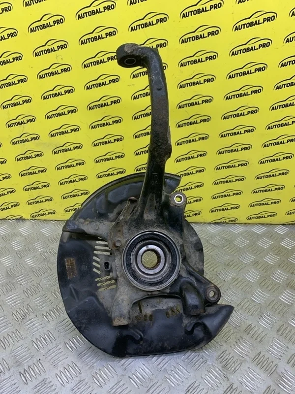 Кулак поворотный правый Lexus LX 570 (2007-2022) 2008 4321160190 ВНЕДОРОЖНИК 5.7 I 3URFE