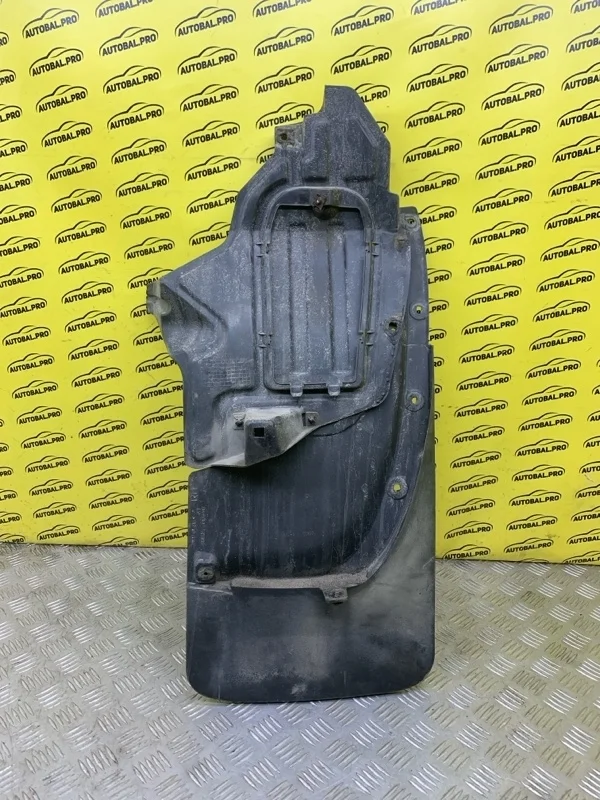 Брызговик задний правый Lexus LX 570 (2007-2022) 2008 7662560240 ВНЕДОРОЖНИК 5.7 I 3URFE