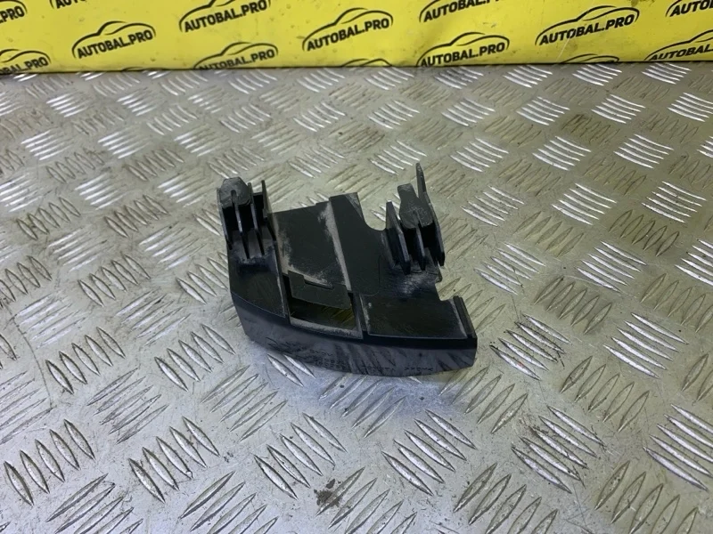 Кронштейн крепления бампера заднего Lexus LX 570 (2007-2022) 2008 5256360050 ВНЕДОРОЖНИК 5.7 I 3URFE