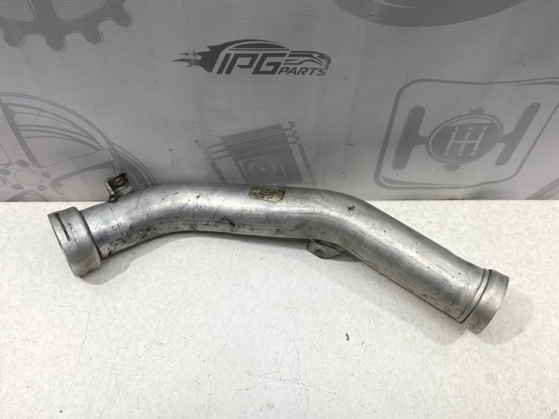 Трубопровод наддува воздуха Mercedes-benz W221