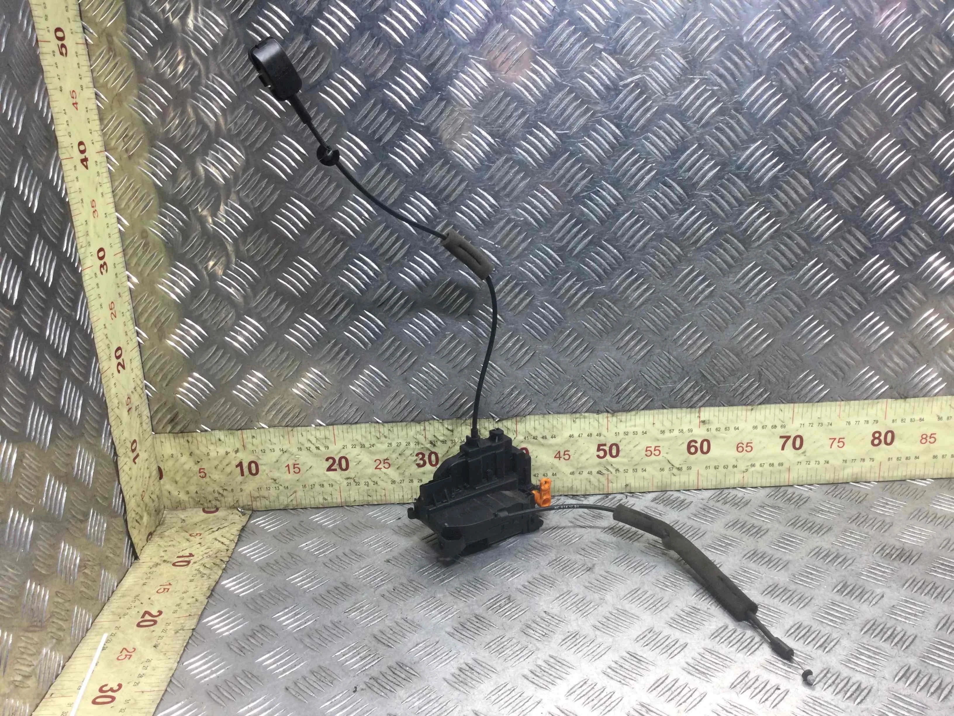 Замок двери передней левой Renault Master 3 поколение [рестайлинг] (2014-2024) дизель 2.3 DCI Механика Микроавтобус