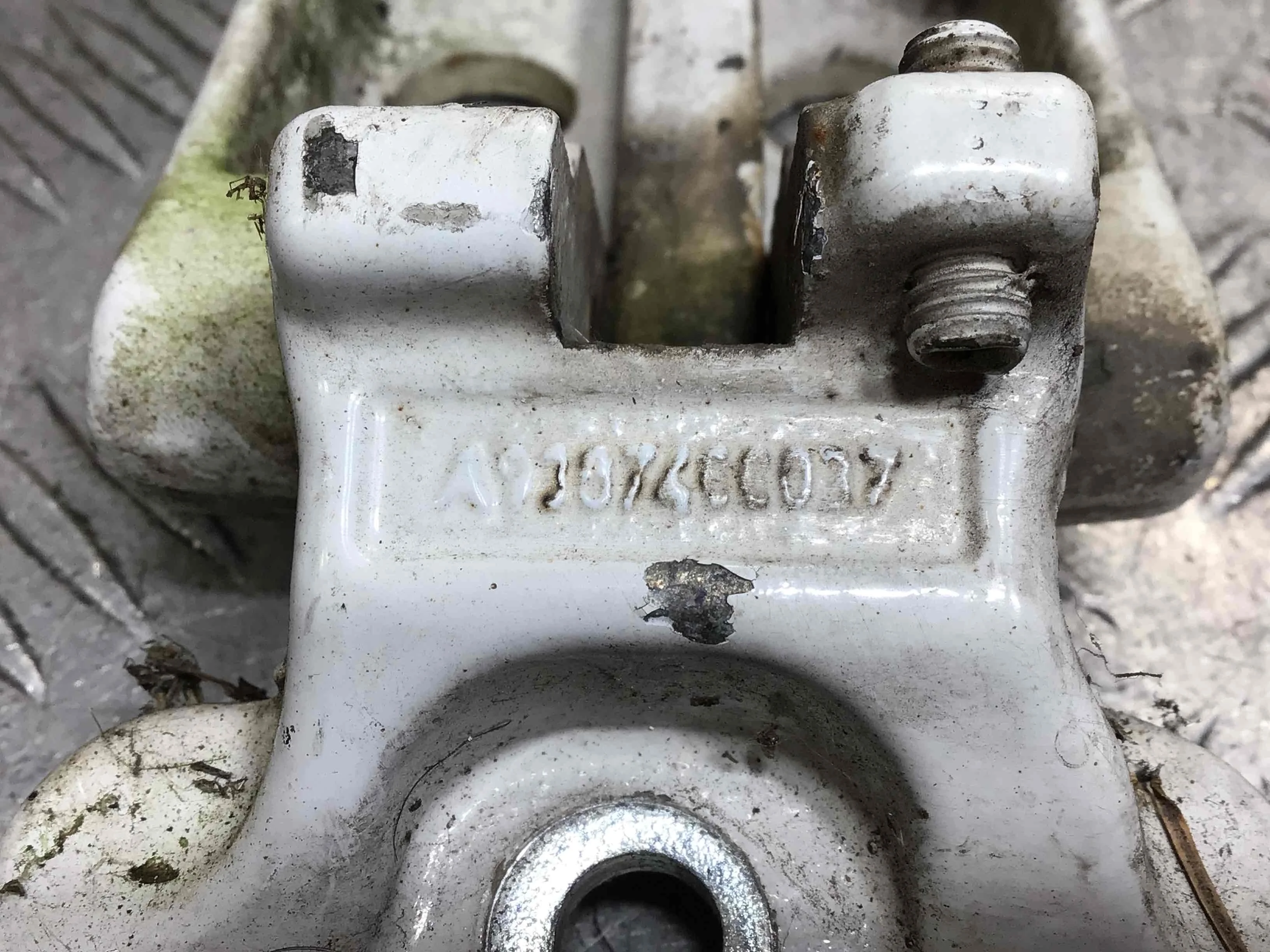 Петля двери задней левой Mercedes Sprinter W906 [рестайлинг] (2013-2018) дизель 2.2 CDI Механика Микроавтобус