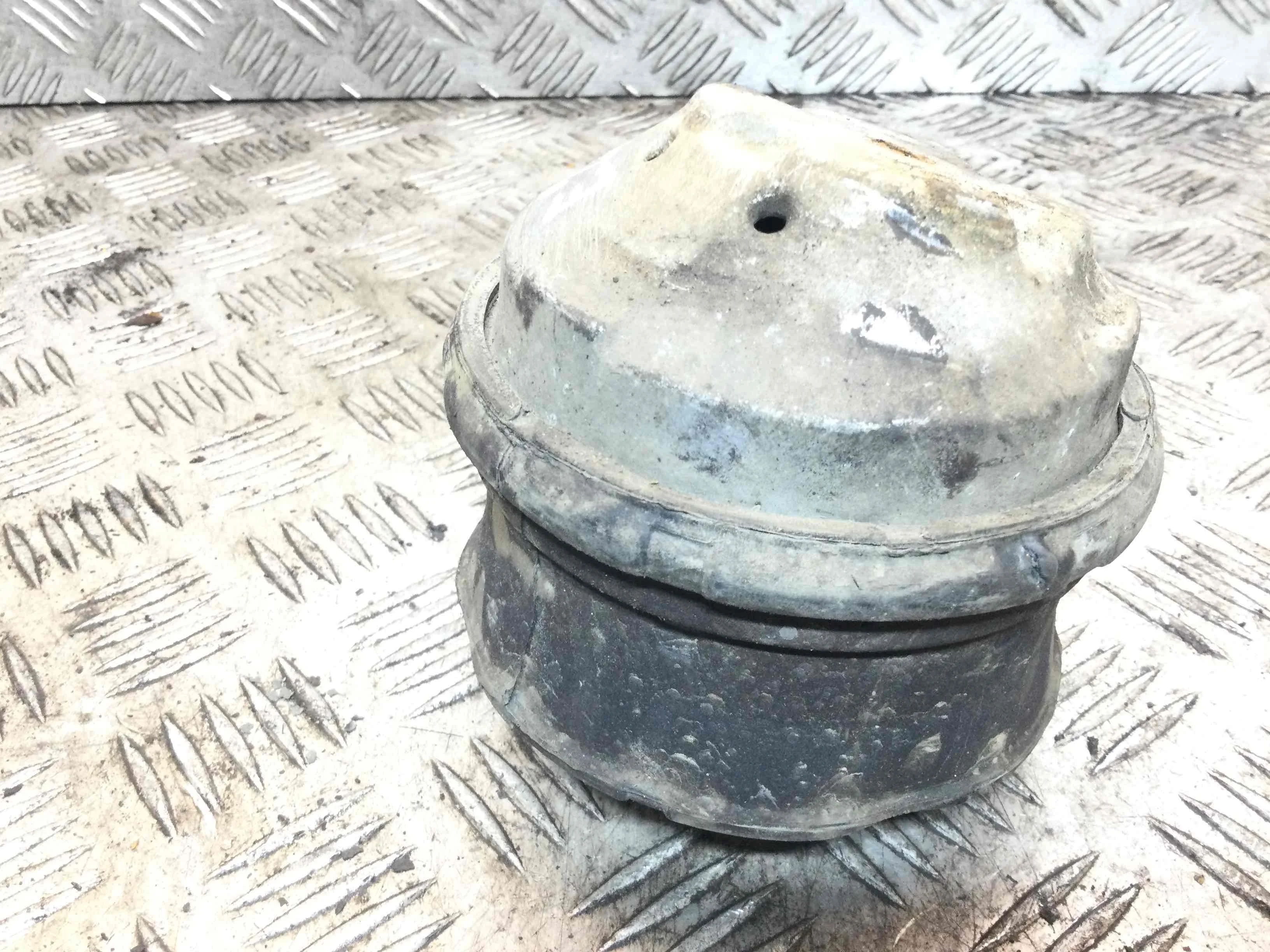 Подушка крепления двигателя Mercedes E-klasse E-klasse (W211) 2002 - 2009 дизель 3.0 CDI Автомат Седан