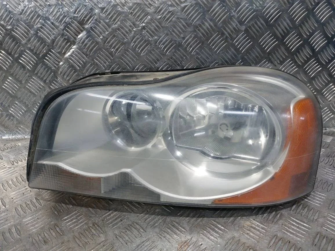 фара левая Volvo XC90