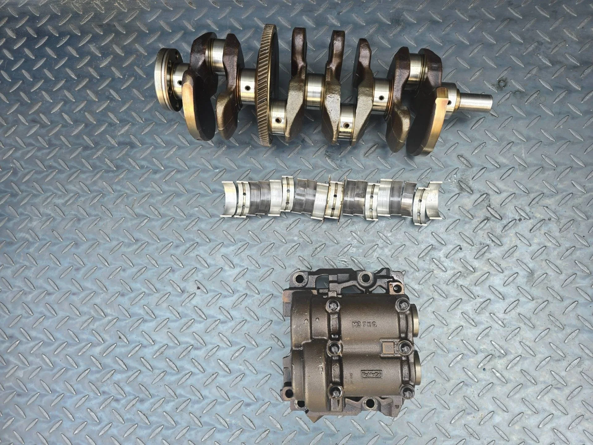 коленвал Mazda CX-7