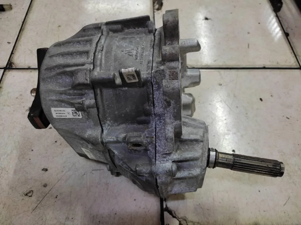 Раздаточная коробка Mercedes-Benz