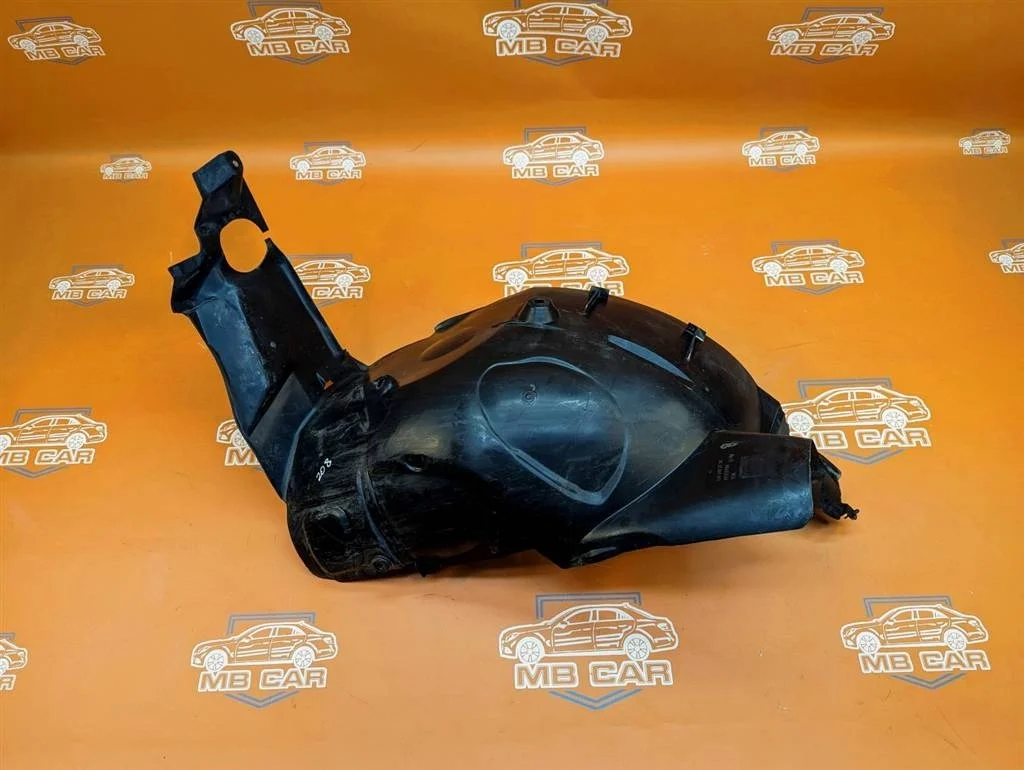 Подкрылок передний левый, задняя часть Mercedes-Benz