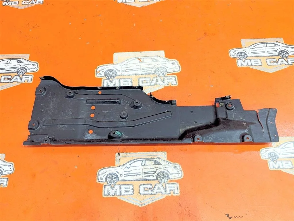 Защита днища Mercedes-Benz