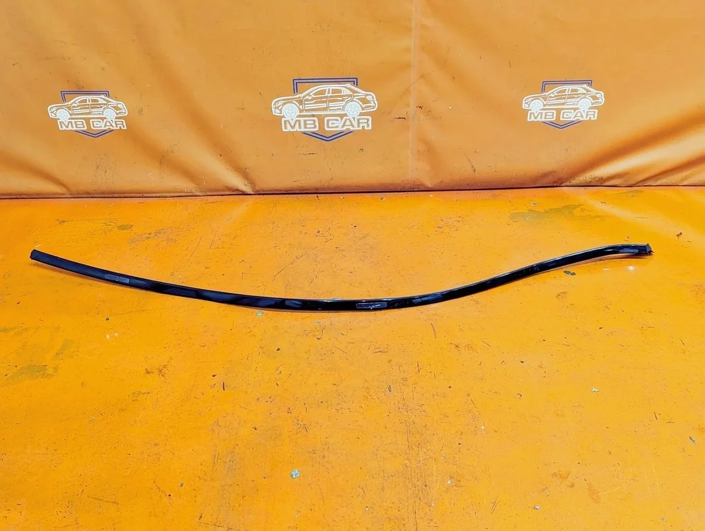 Молдинг крыши Mercedes-Benz