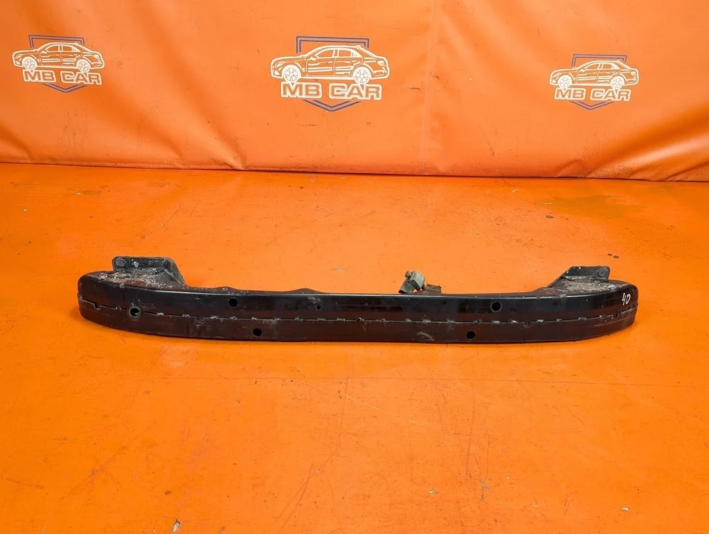 Усилитель заднего бампера Mercedes-Benz