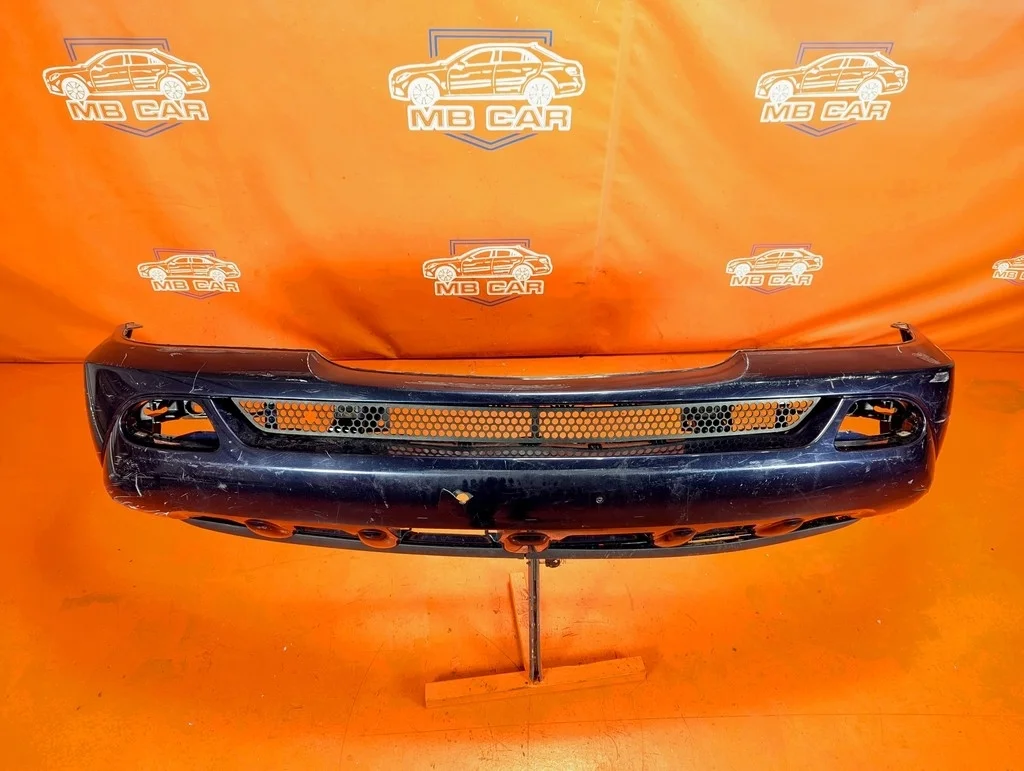 Бампер передний Mercedes-Benz