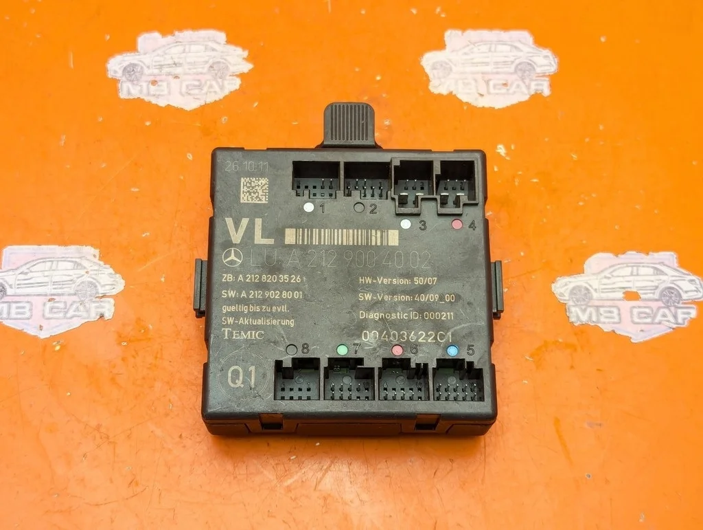 Блок двери Mercedes-Benz