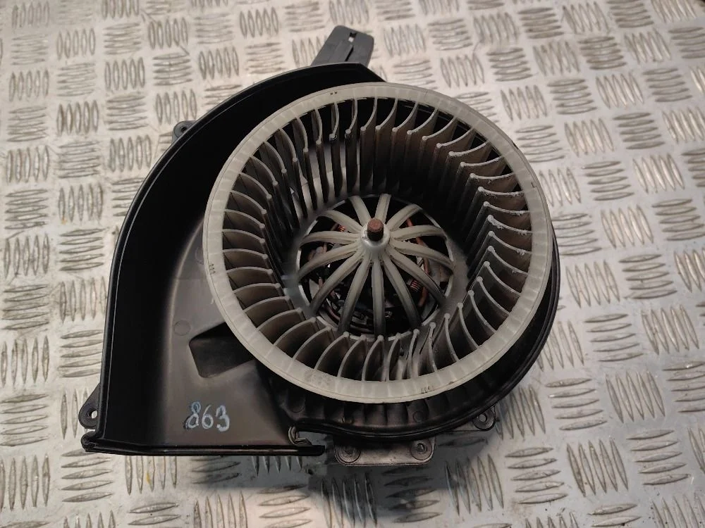 Моторчик печки Volkswagen Polo V