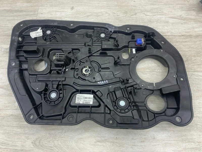 Стеклоподъемник электрический KIA CEE'D 2017-2018 82471A2000 ХЭТЧБЕК G3LC G3LCHP033462, передний левый
