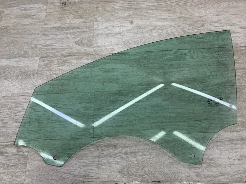 Стекло двери FORD MONDEO 2010 1507909 УНИВЕРСАЛ UFBA, переднее левое