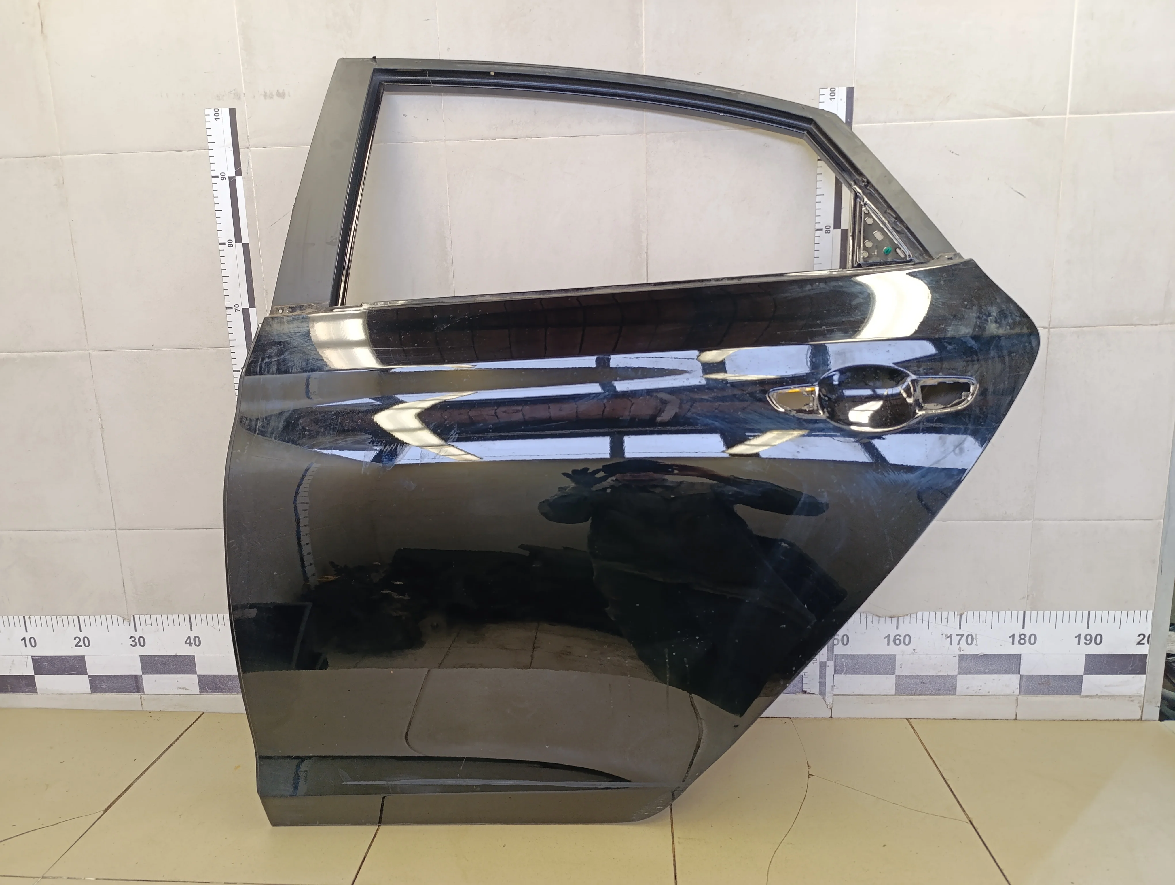 Дверь задняя левая Solaris 2017>