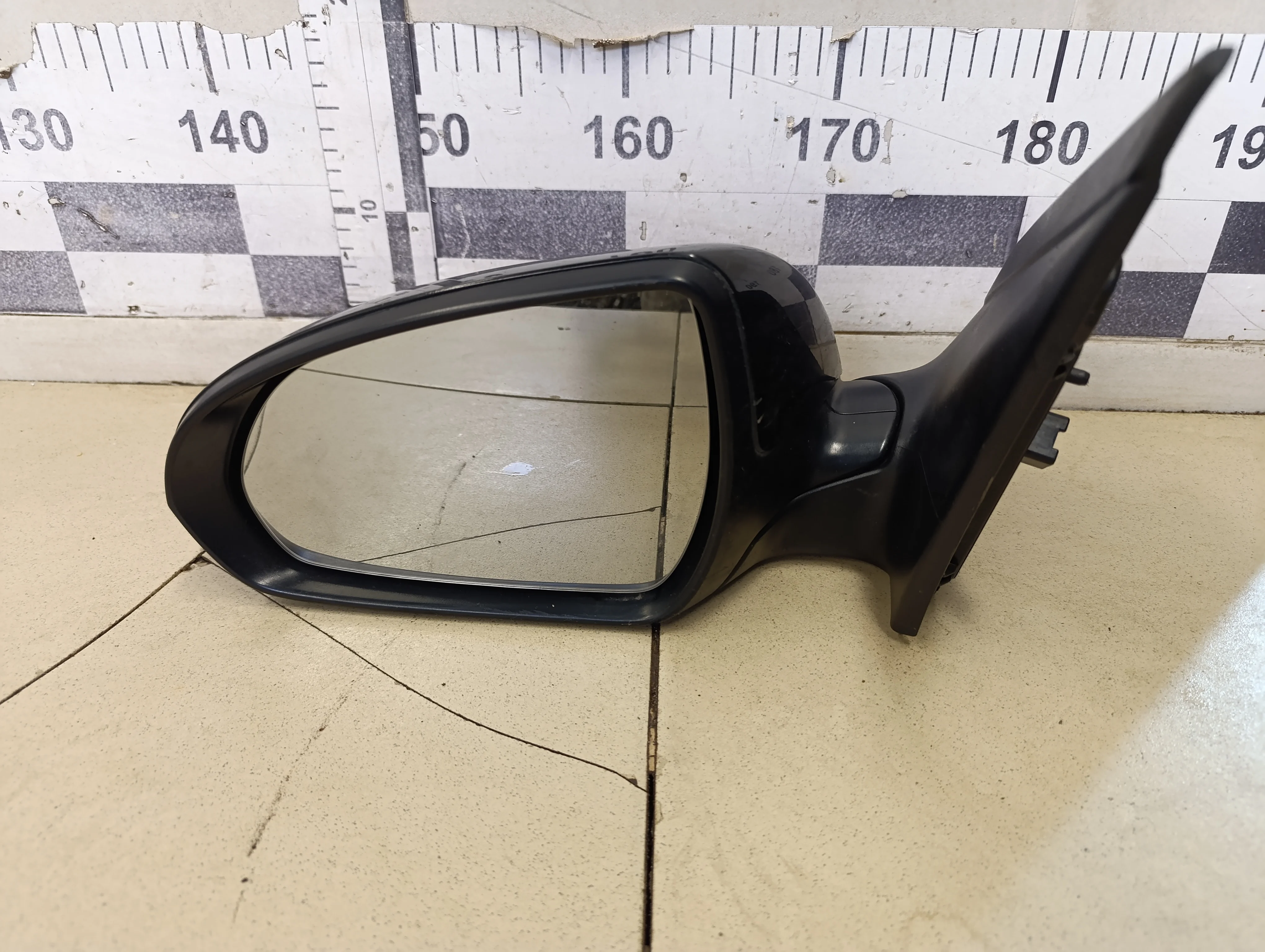 Зеркало левое электрическое Solaris 2017>